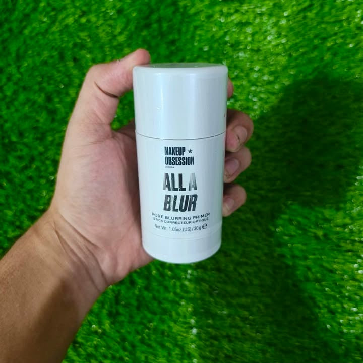 Makeup obsession ALLA BLUR pore blurring primer