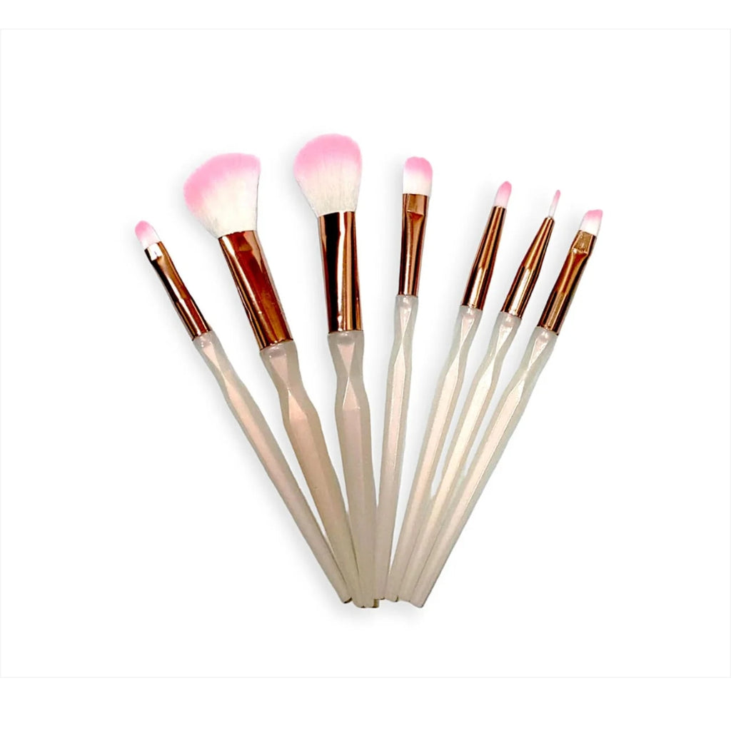 Makeup Brushes set of 7 pouch packing