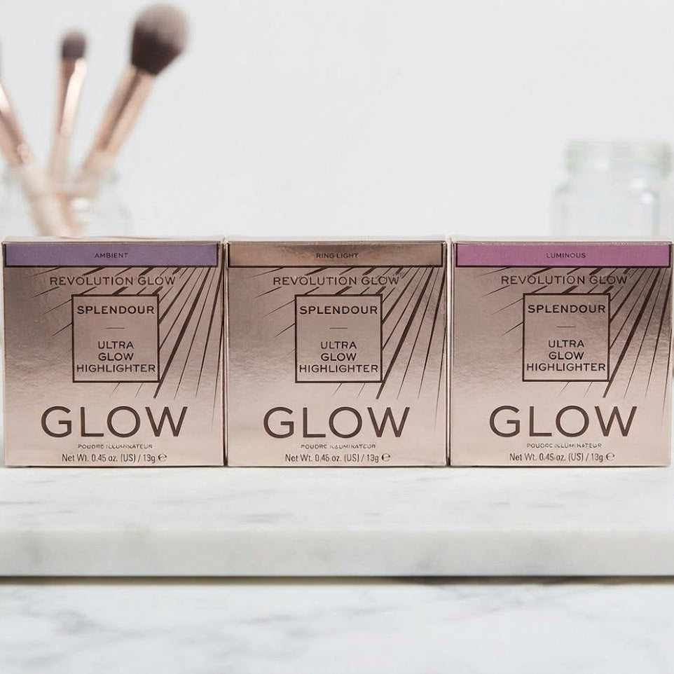 REVOLUTION glow splender ultra glow highlighter (Random shade)