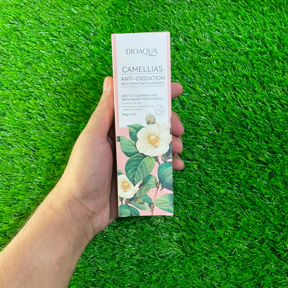 Bioaqua camellias anti-oxidation repair rejuvenating cleanser 80g