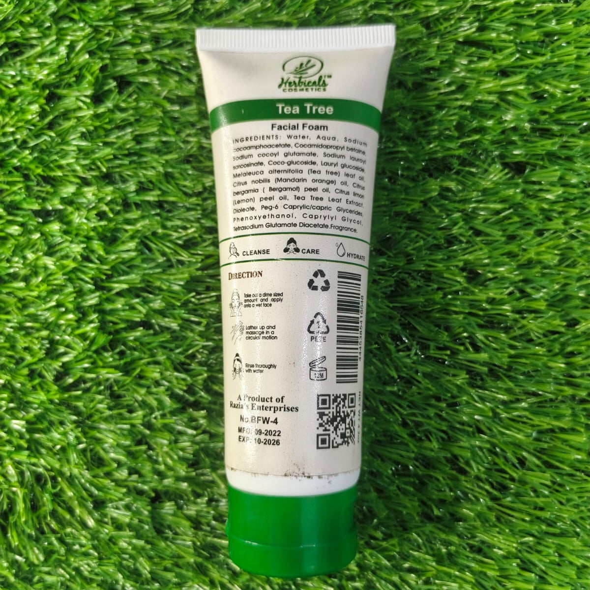 Herbicals tea tree facial foam for acne and pimple (100 ml)