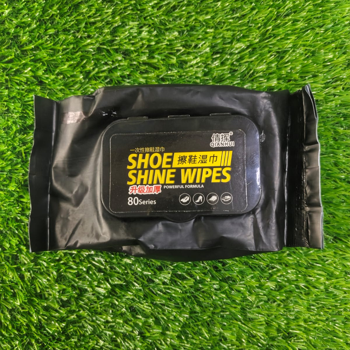 Shoe shine wipes powerful formula